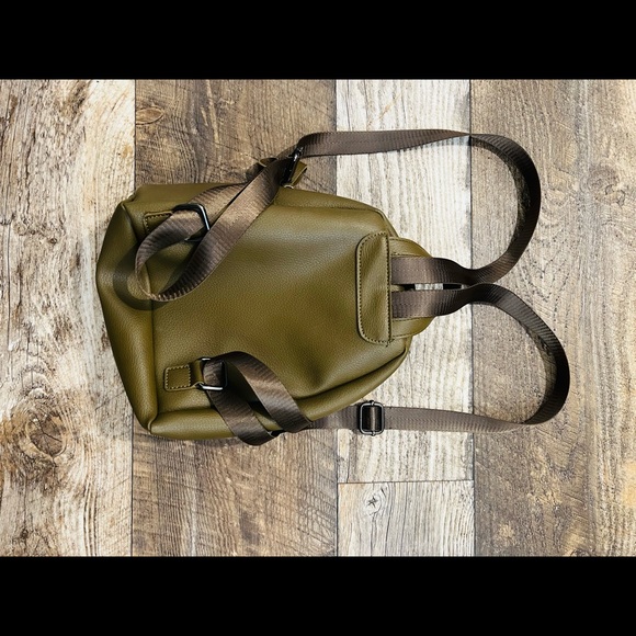 Claudia Canova Khaki Backpack With Logo Tape - Picture 13 of 14